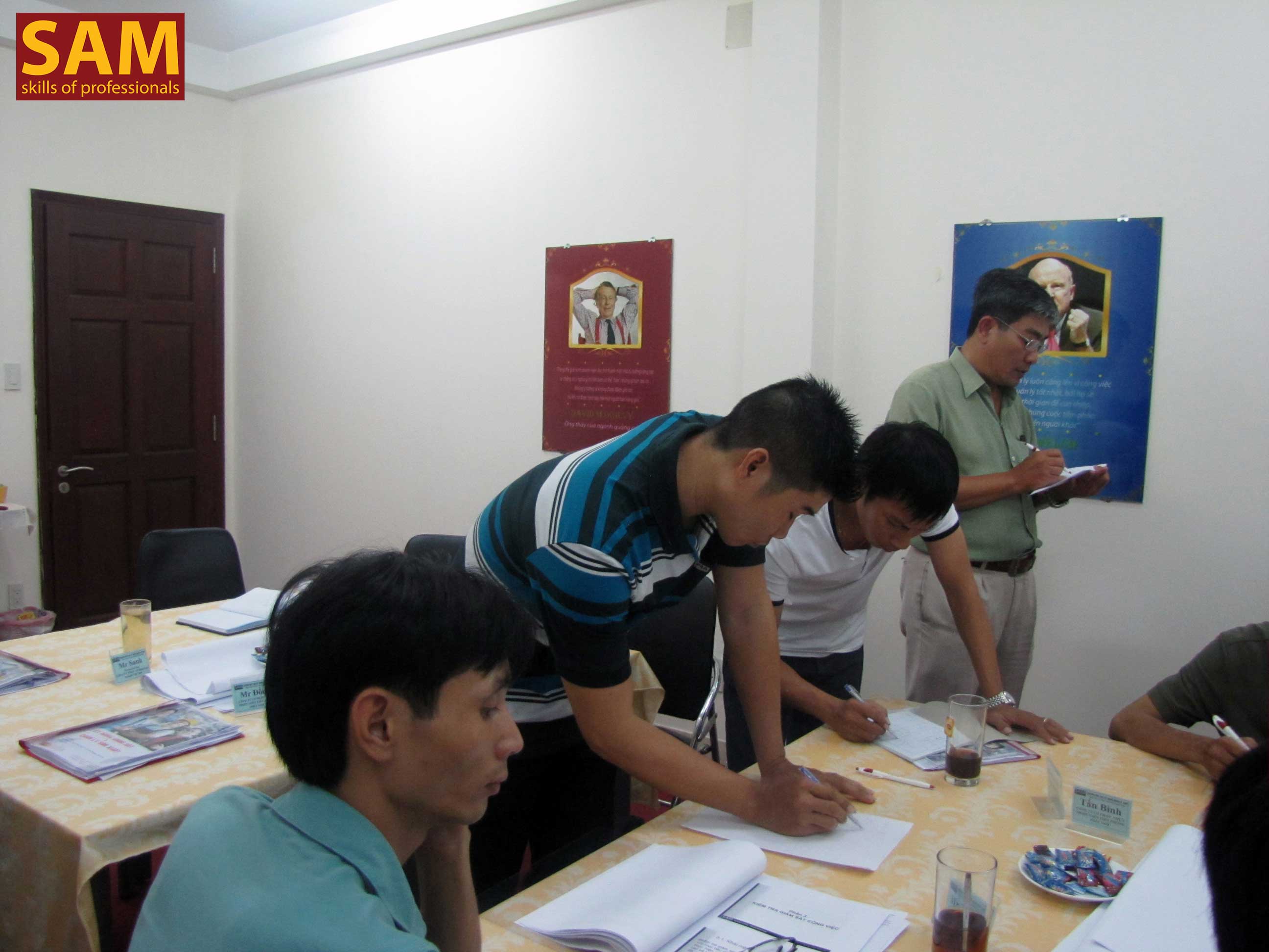 Hình Ảnh Lớp Học Kỹ Năng Giám Sát &amp; Quản Lý Sản Xuất - ảnh 4