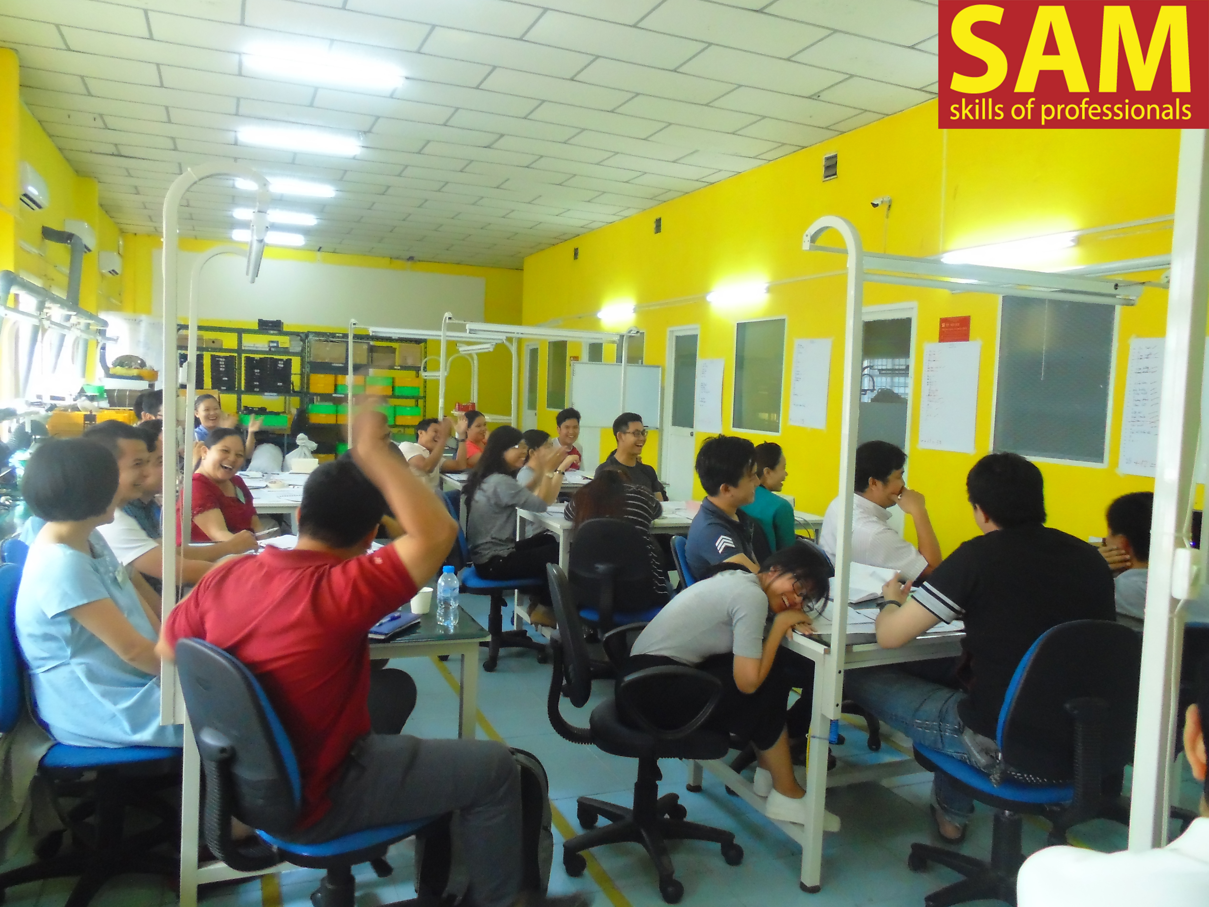 Khóa Đào Tạo Kỹ Năng Giám Sát &amp; Quản Lý Sản Xuất Tại Công Ty Linh Kiện Điện Tử Tương Lai - ảnh 13