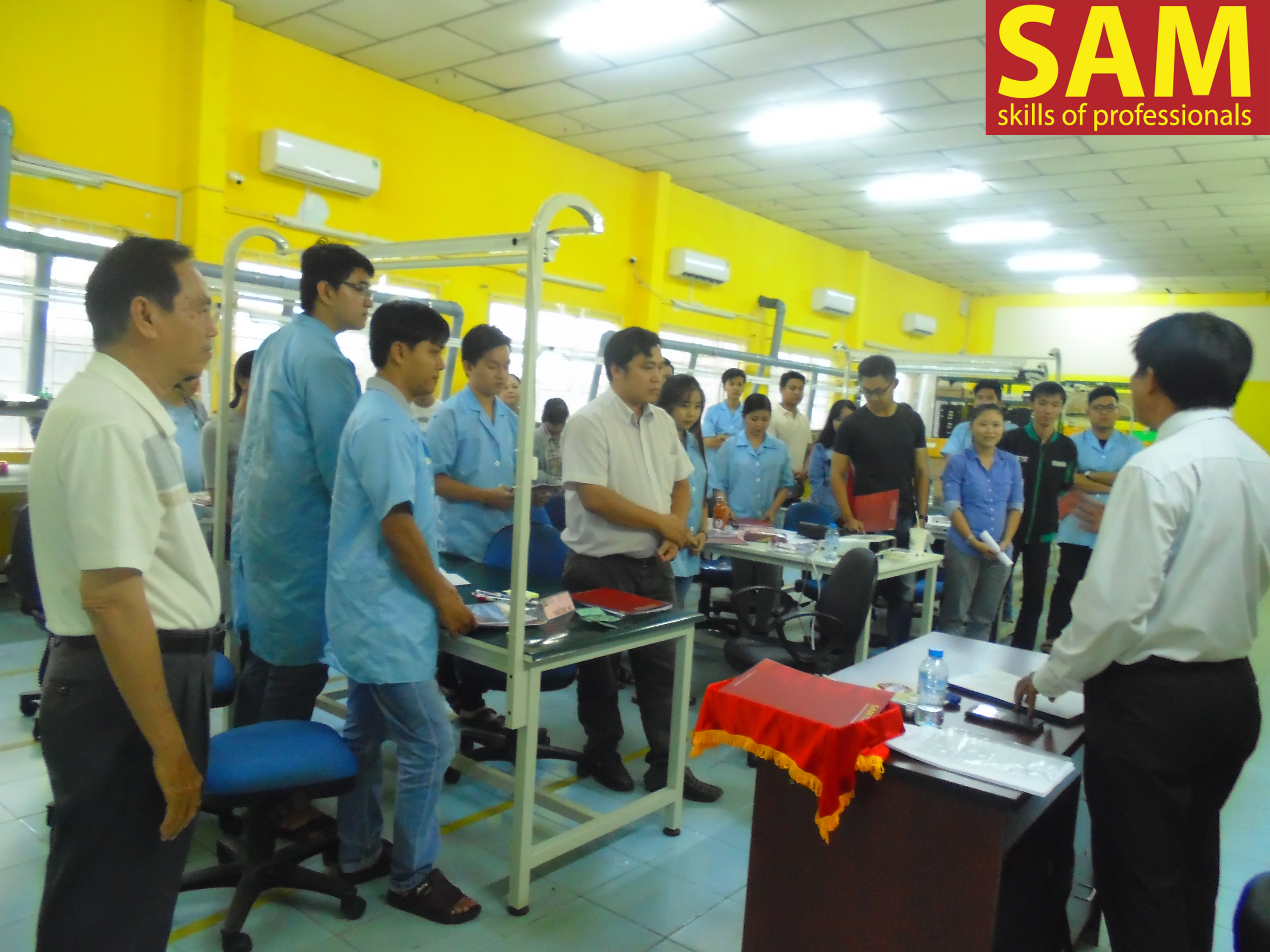 Khóa Đào Tạo Kỹ Năng Giám Sát &amp; Quản Lý Sản Xuất Tại Công Ty Linh Kiện Điện Tử Tương Lai - ảnh 2