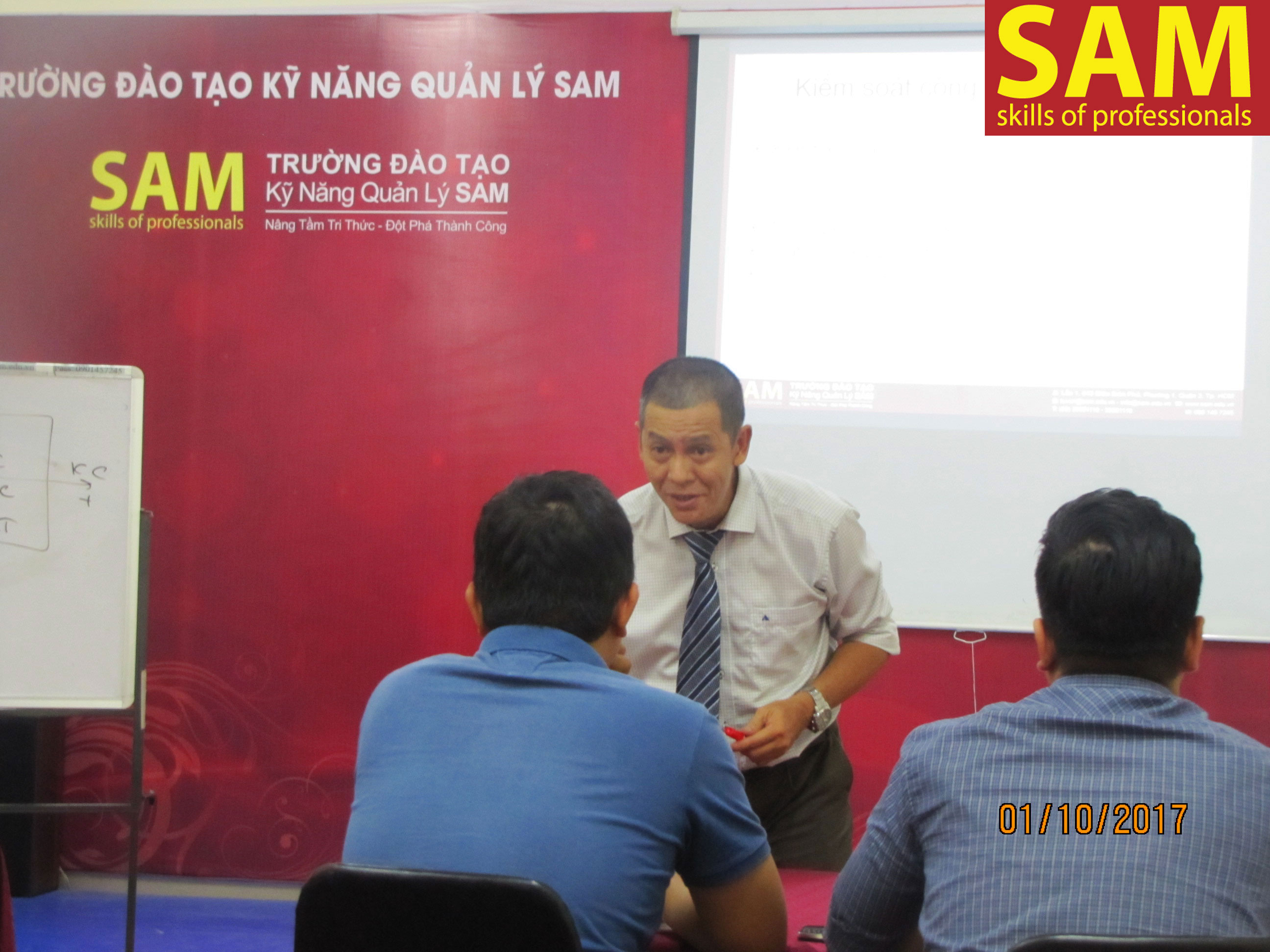 khóa Đào Tạo “Nâng cao năng lực quản lý cấp trung – MMM” Ngày 23,24,30/09/2017 và 1/10/2017 - ảnh 10