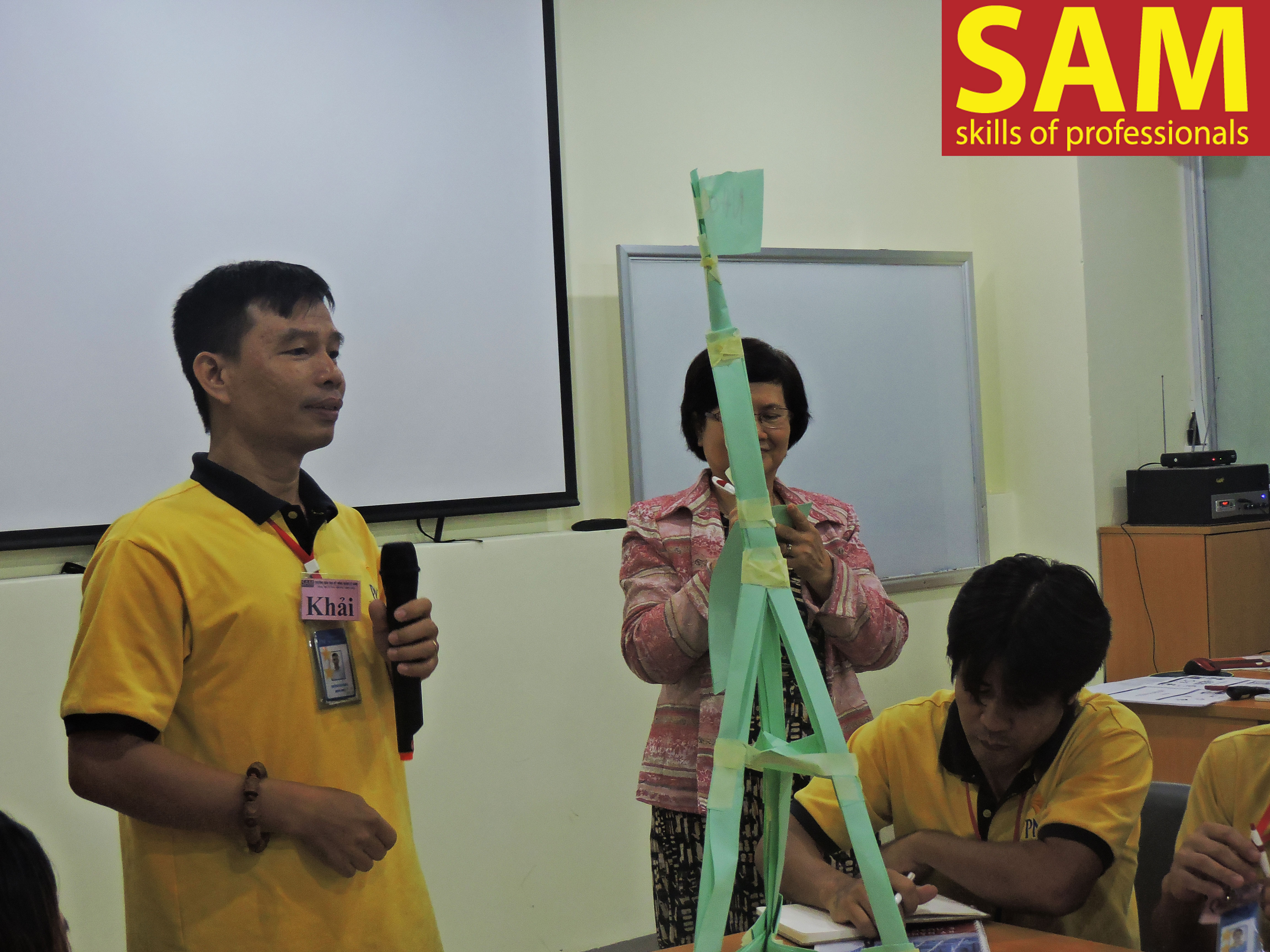 Chương trình đào tạo " Kỹ Năng Giám Sát Và Quản Lý Đội Ngủ Trong Sản Xuất" Tại Công Ty Cô Phần Vàng Bạc Đá Quý PNJ Ngày 16, 17/10/2017 - ảnh 21