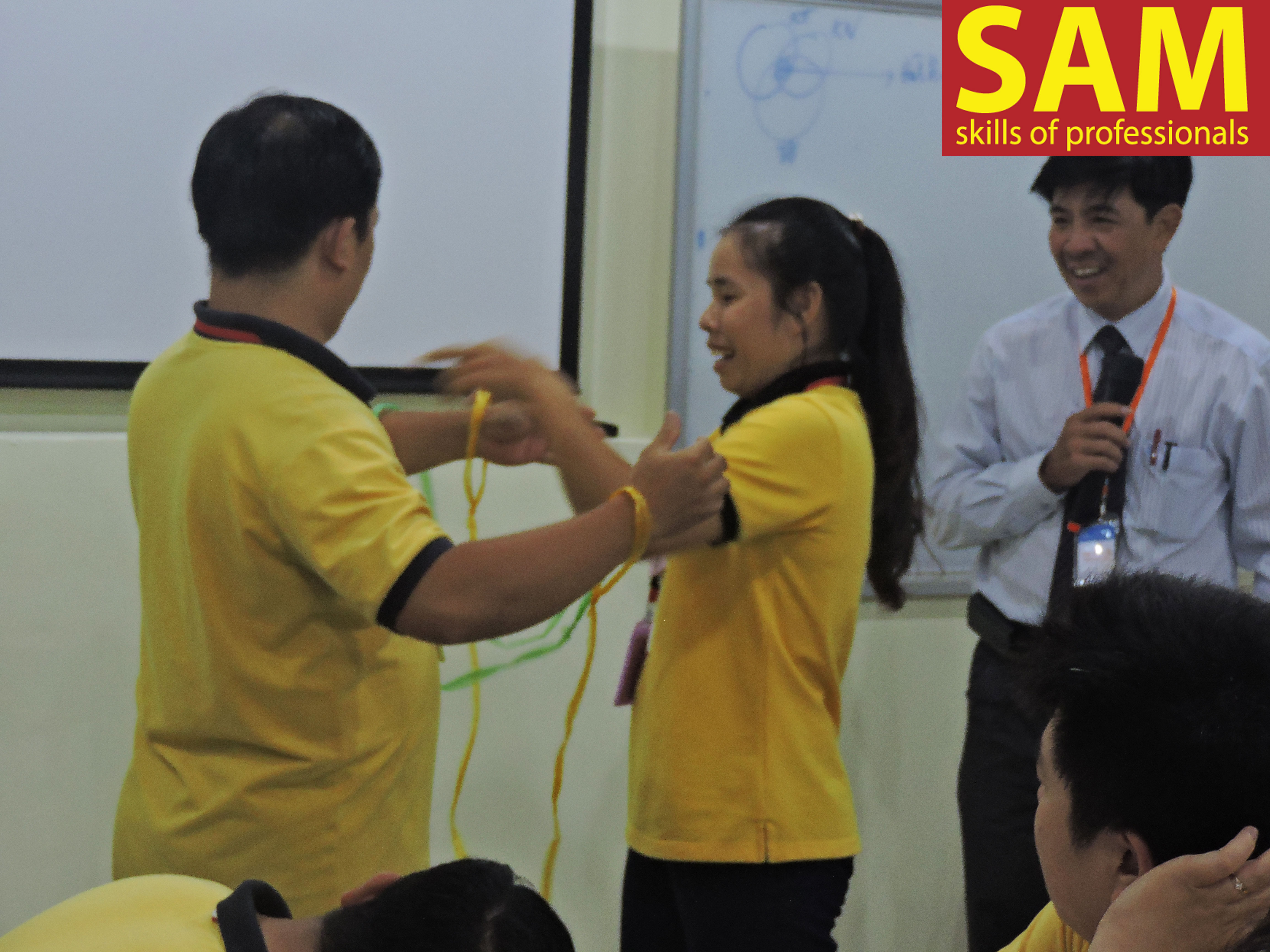 Chương trình đào tạo " Kỹ Năng Giám Sát Và Quản Lý Đội Ngủ Trong Sản Xuất" Tại Công Ty Cô Phần Vàng Bạc Đá Quý PNJ Ngày 16, 17/10/2017 - ảnh 4