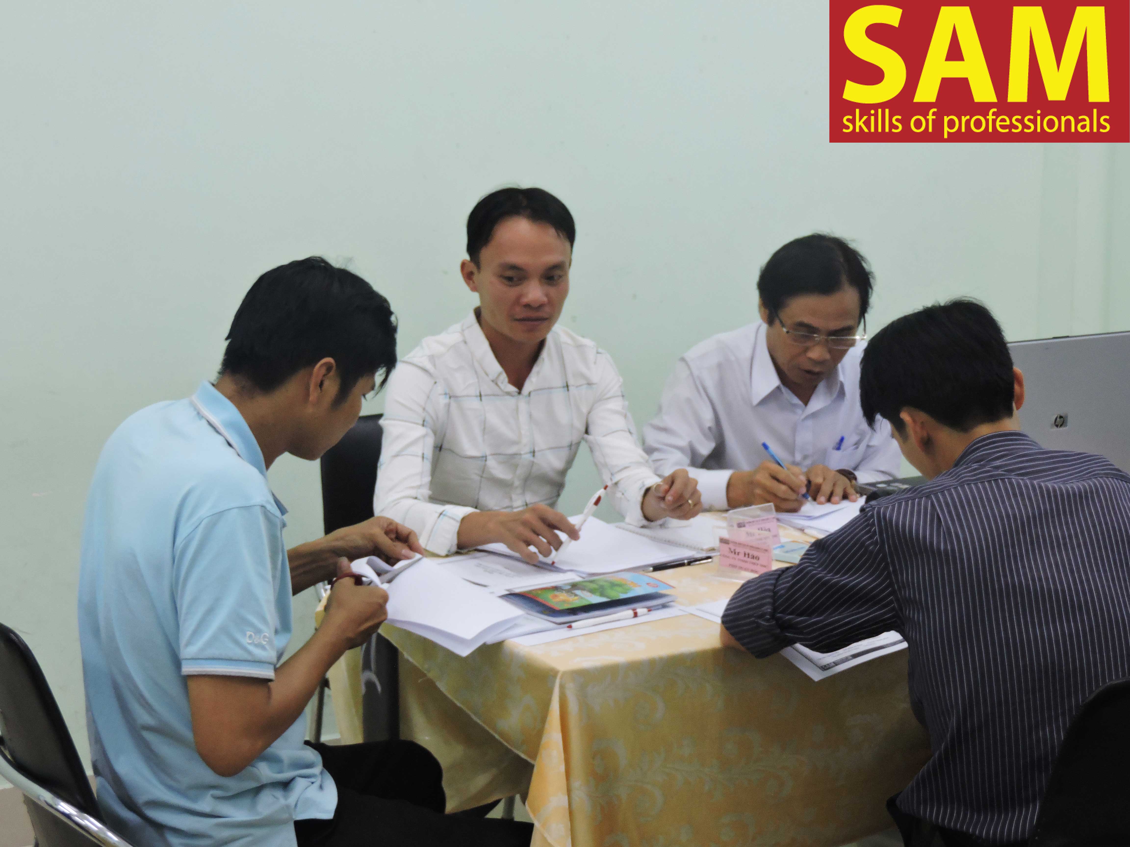 Chương trình đào tạo “Quản đốc Sản xuất chuyên nghiệp – Professional Production Supervisor"  Ngày 25,26/11 - 2,3/12/2017 - ảnh 47