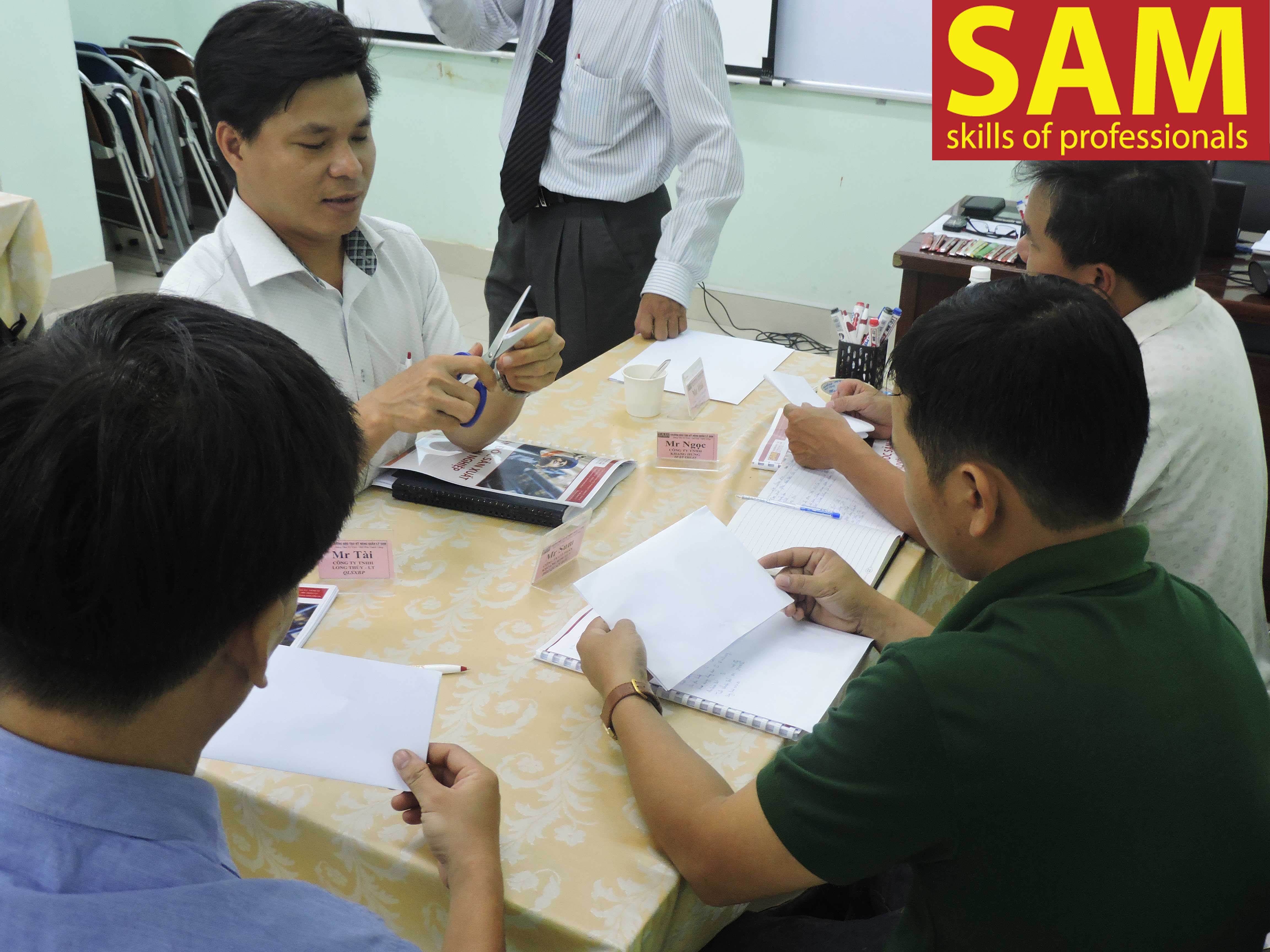 Chương trình đào tạo “Quản đốc Sản xuất chuyên nghiệp – Professional Production Supervisor"  Ngày 25,26/11 - 2,3/12/2017 - ảnh 46