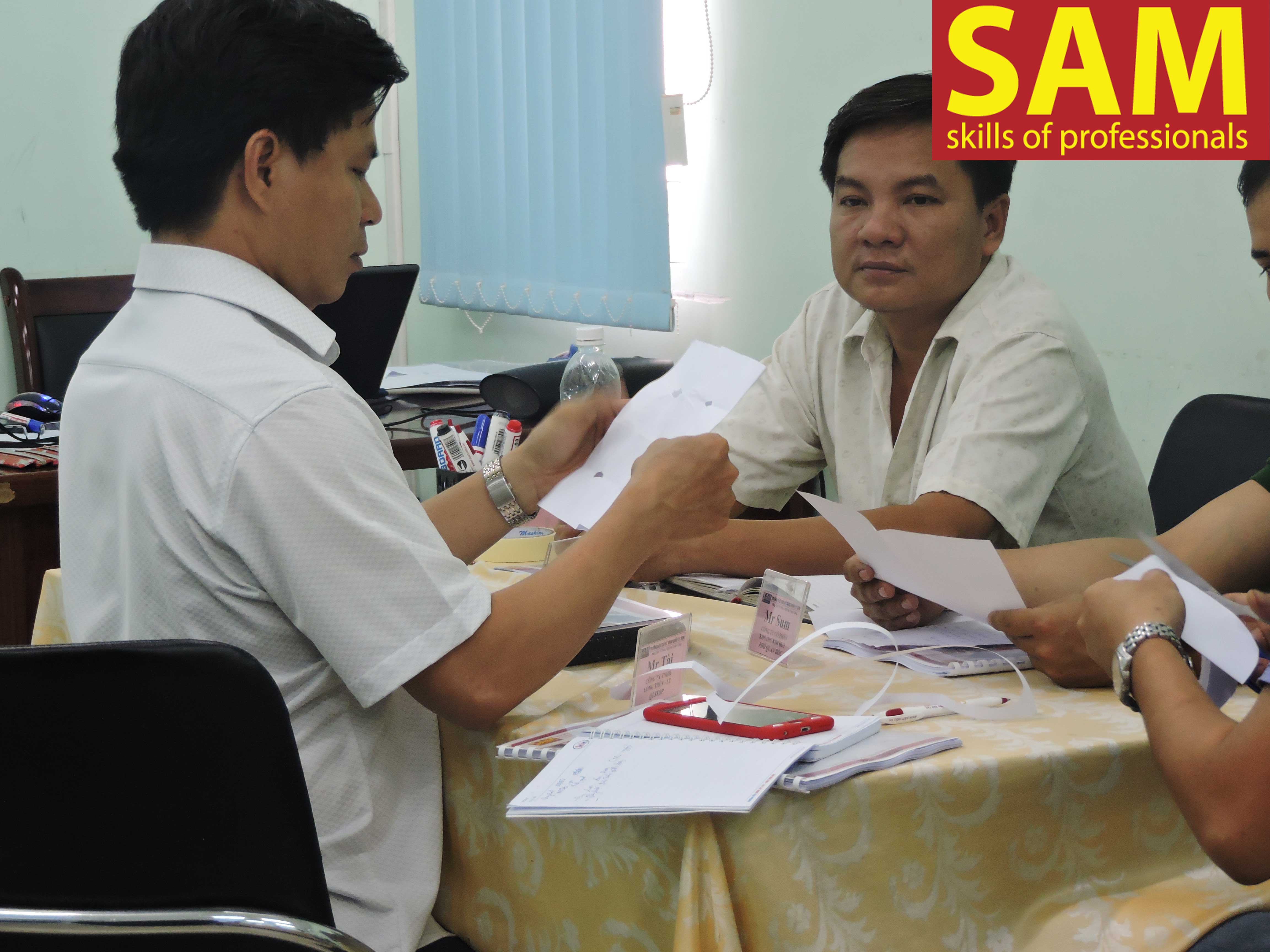 Chương trình đào tạo “Quản đốc Sản xuất chuyên nghiệp – Professional Production Supervisor"  Ngày 25,26/11 - 2,3/12/2017 - ảnh 40