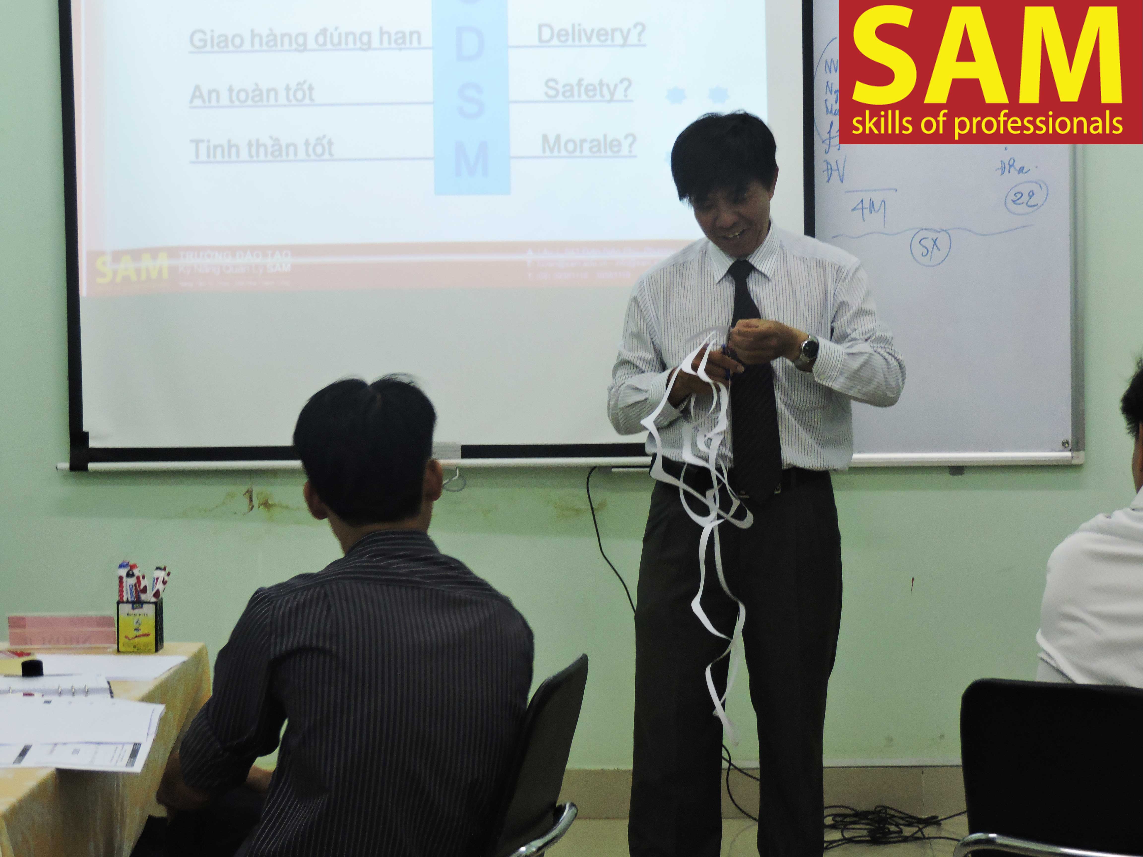 Chương trình đào tạo “Quản đốc Sản xuất chuyên nghiệp – Professional Production Supervisor"  Ngày 25,26/11 - 2,3/12/2017 - ảnh 38
