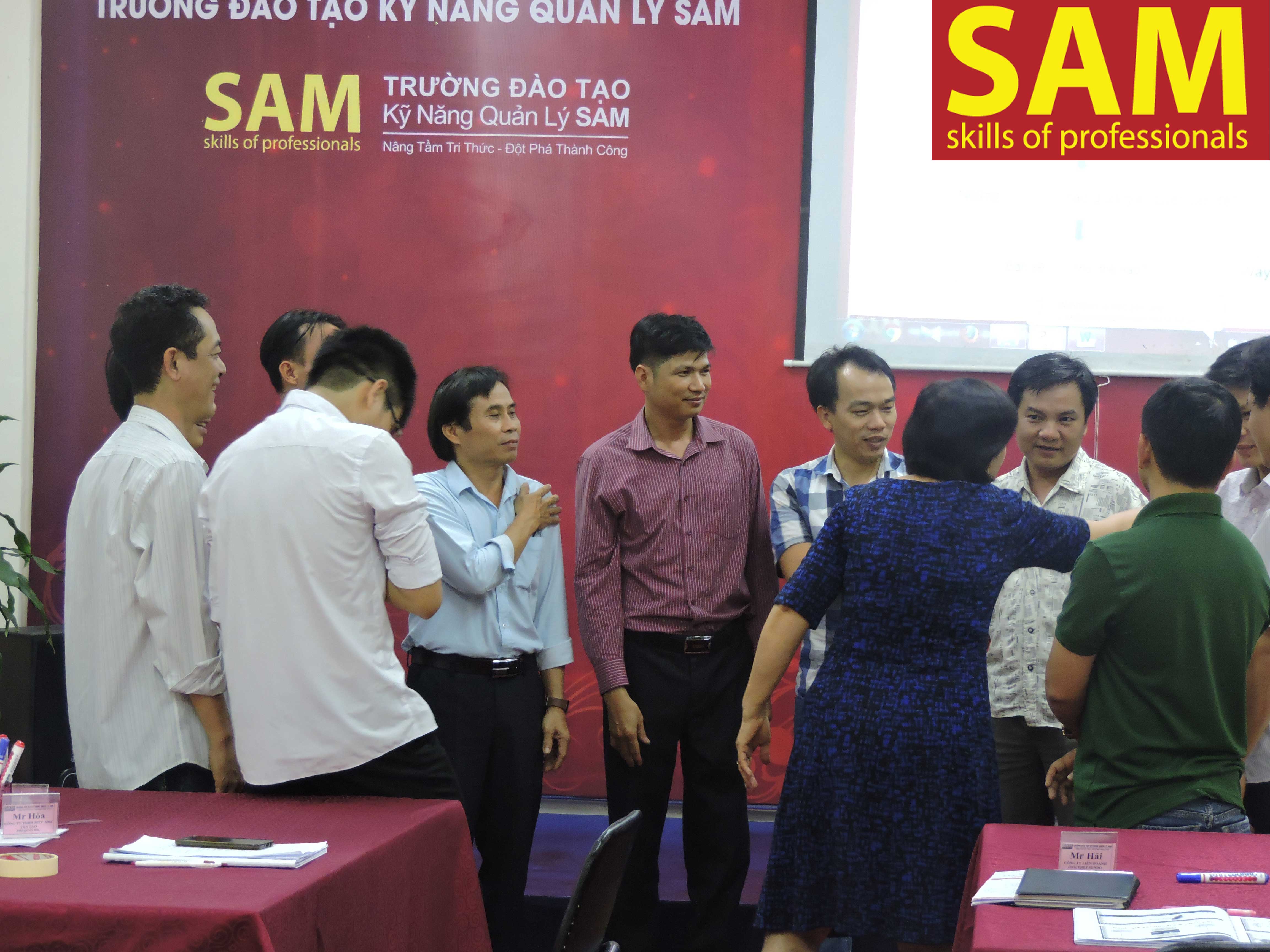 Chương trình đào tạo “Quản đốc Sản xuất chuyên nghiệp – Professional Production Supervisor"  Ngày 25,26/11 - 2,3/12/2017 - ảnh 18