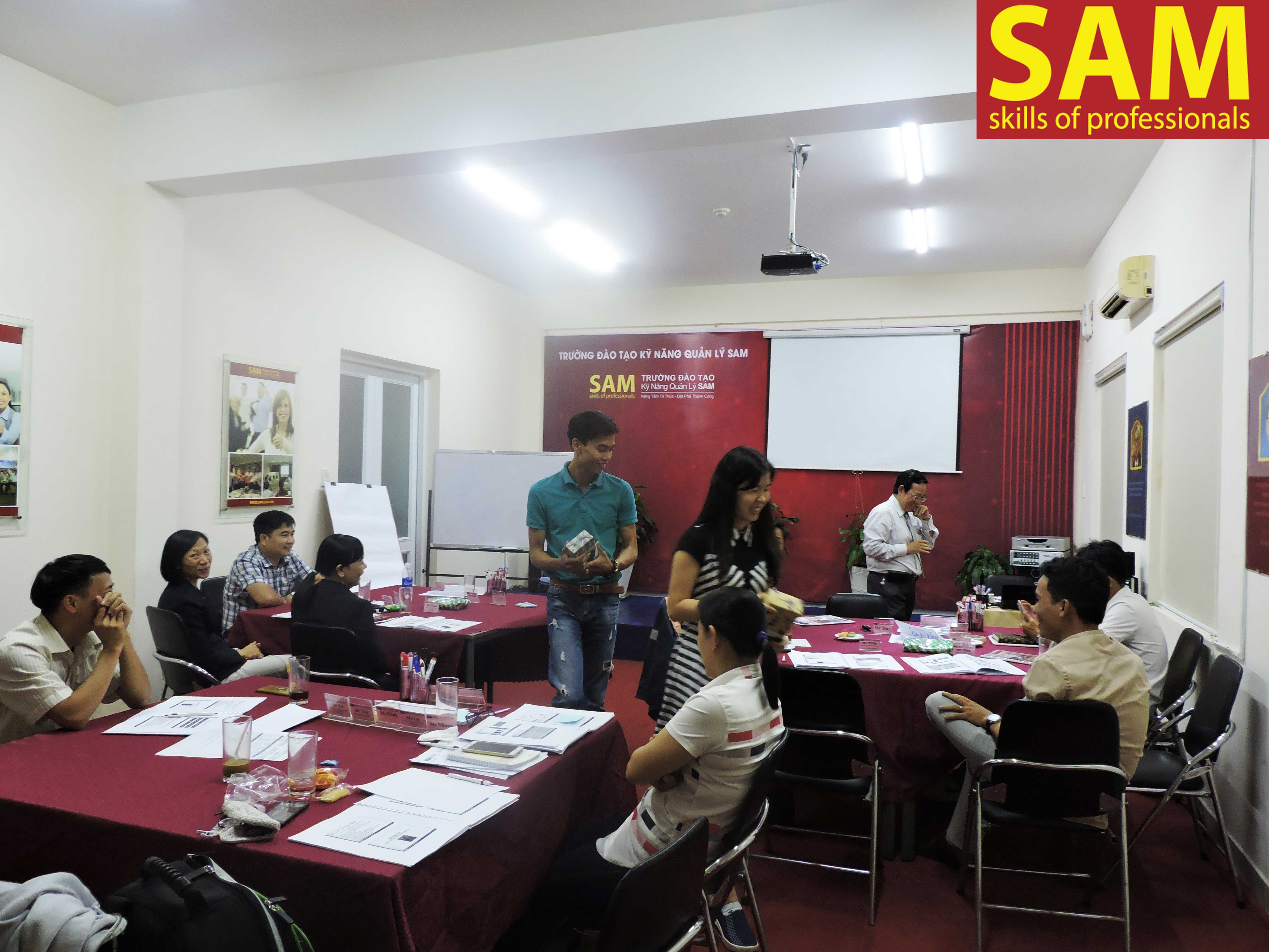 Khóa Đào Tạo " Nâng Cao Năng Lực Quản Lý Cấp Trung MMM " Ngày 9,10,16,17/12/2017 - ảnh 25