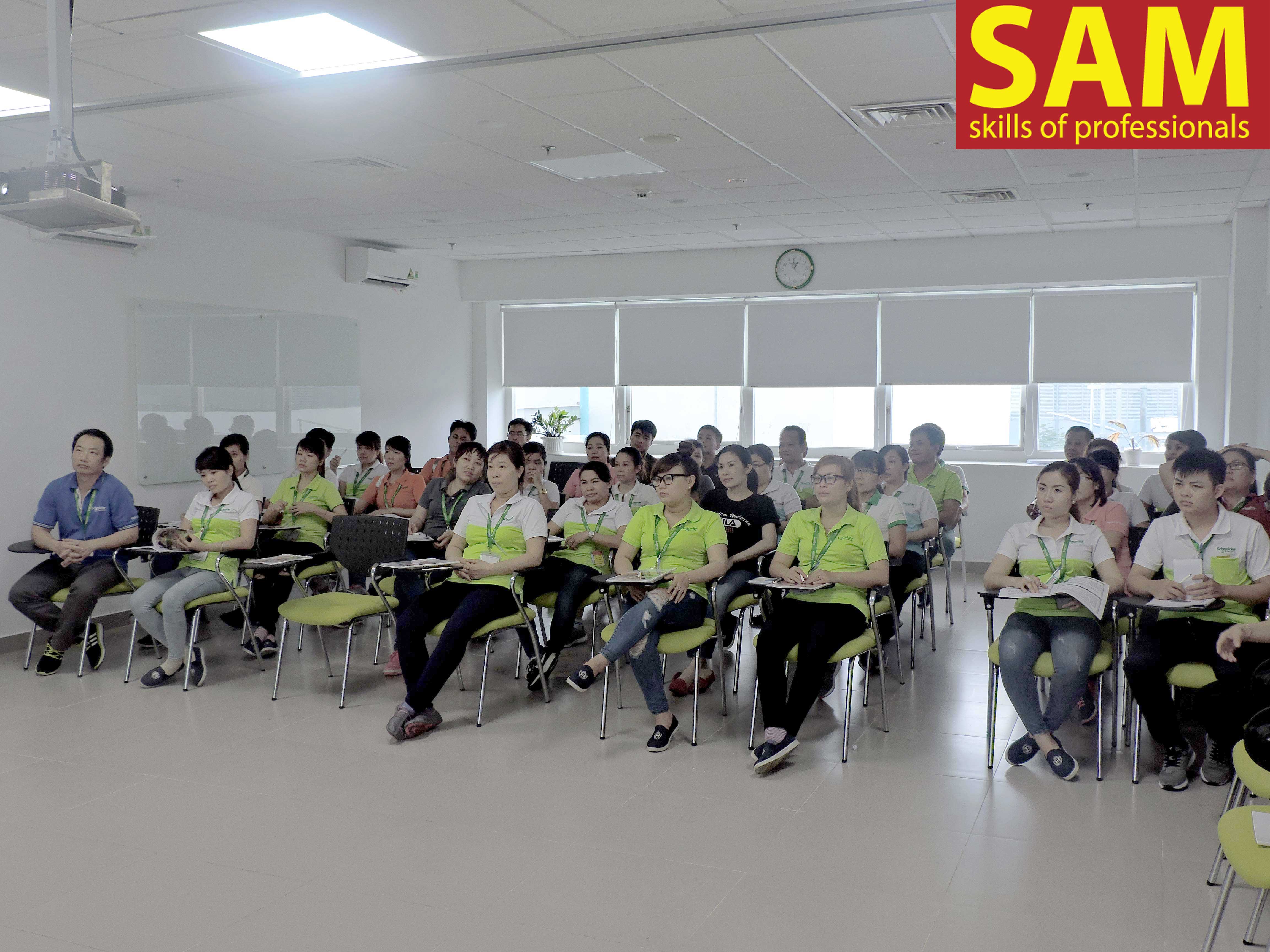Chương trình đào tạo " Nâng Cao Kỹ Năng Quản Lý Khối Sản Xuất Trực Tiếp" tại công ty TNHH Sheider Electric Manufacturing Việt Nam Ngày 28,30/12/2017 - ảnh 29