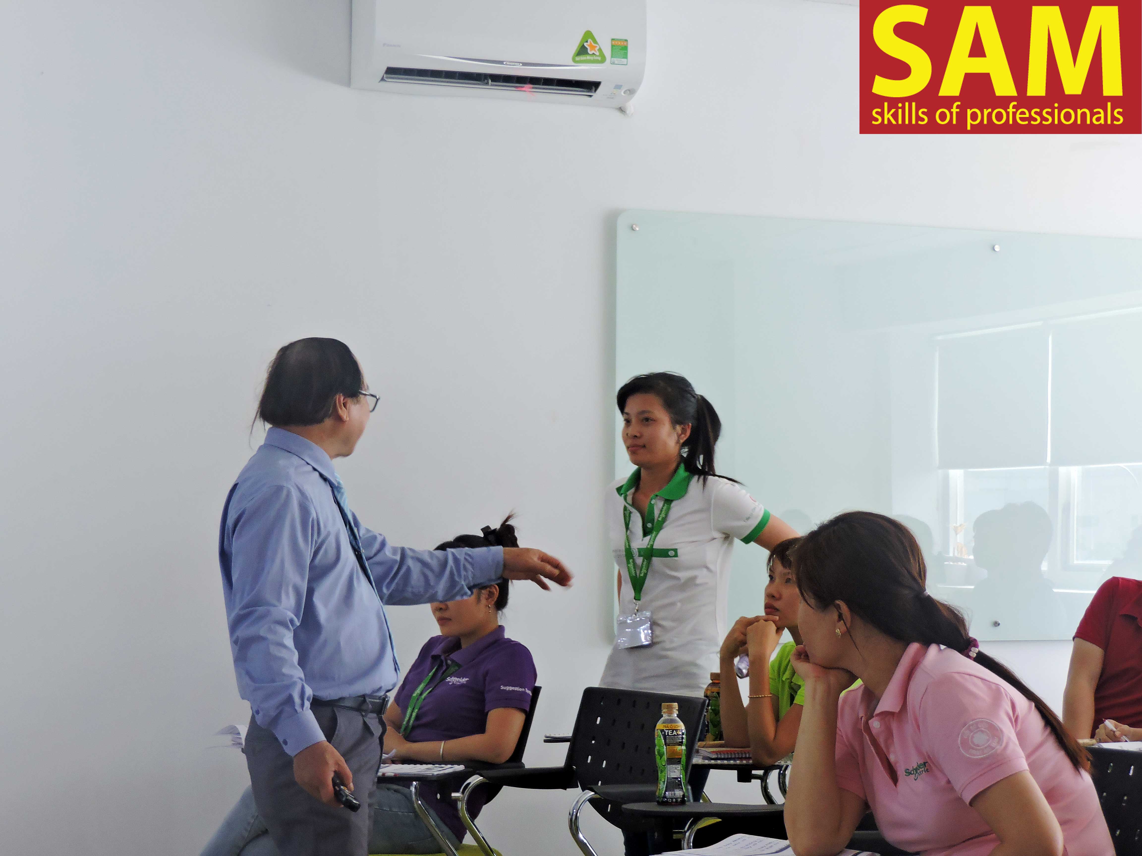 Chương trình đào tạo " Nâng Cao Kỹ Năng Quản Lý Khối Sản Xuất Trực Tiếp" tại công ty TNHH Sheider Electric Manufacturing Việt Nam Ngày 28,30/12/2017 - ảnh 12