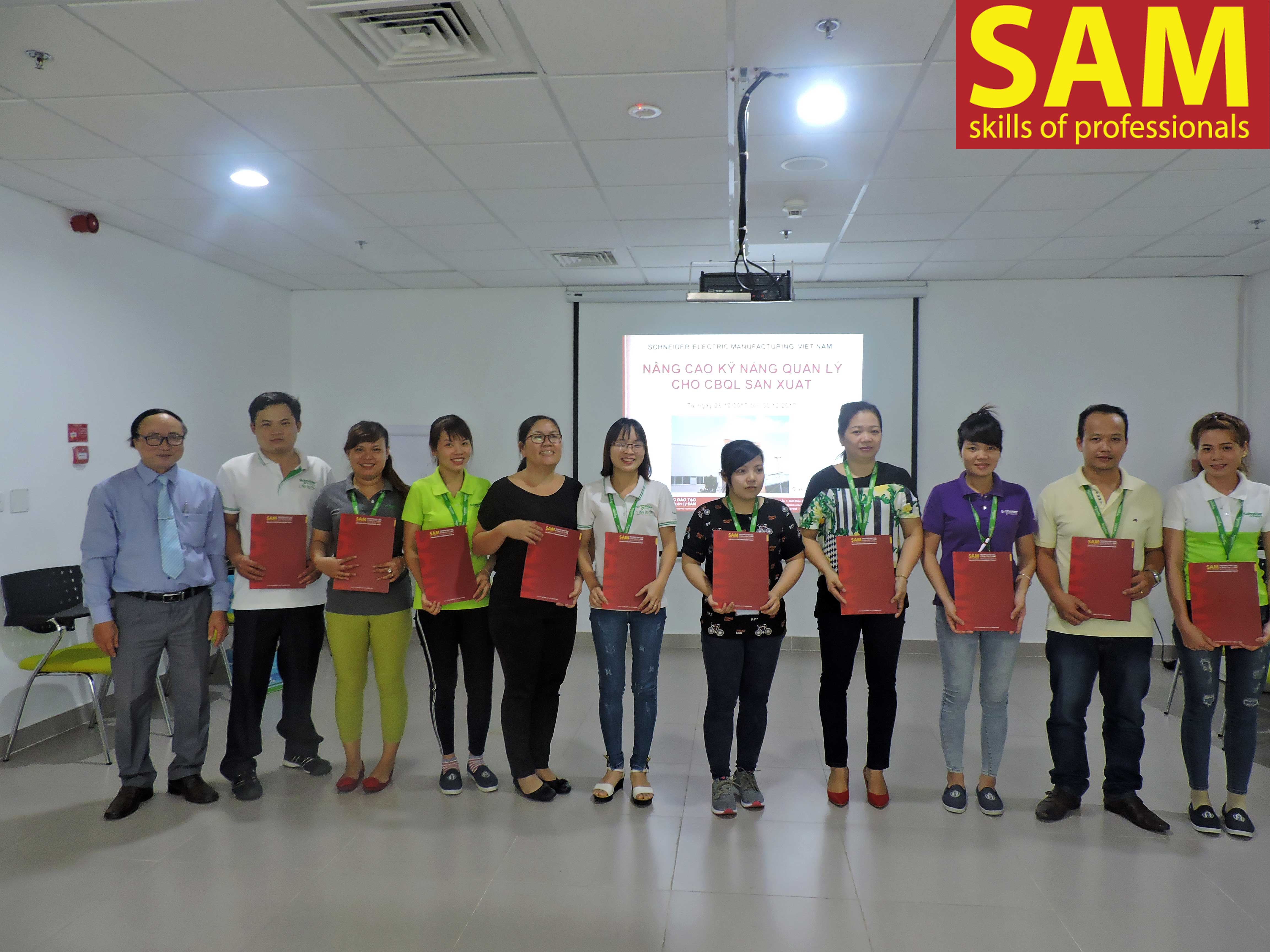 Chương trình đào tạo " Nâng Cao Kỹ Năng Quản Lý Khối Sản Xuất Trực Tiếp" tại công ty TNHH Sheider Electric Manufacturing Việt Nam Ngày 28,30/12/2017 - ảnh 7