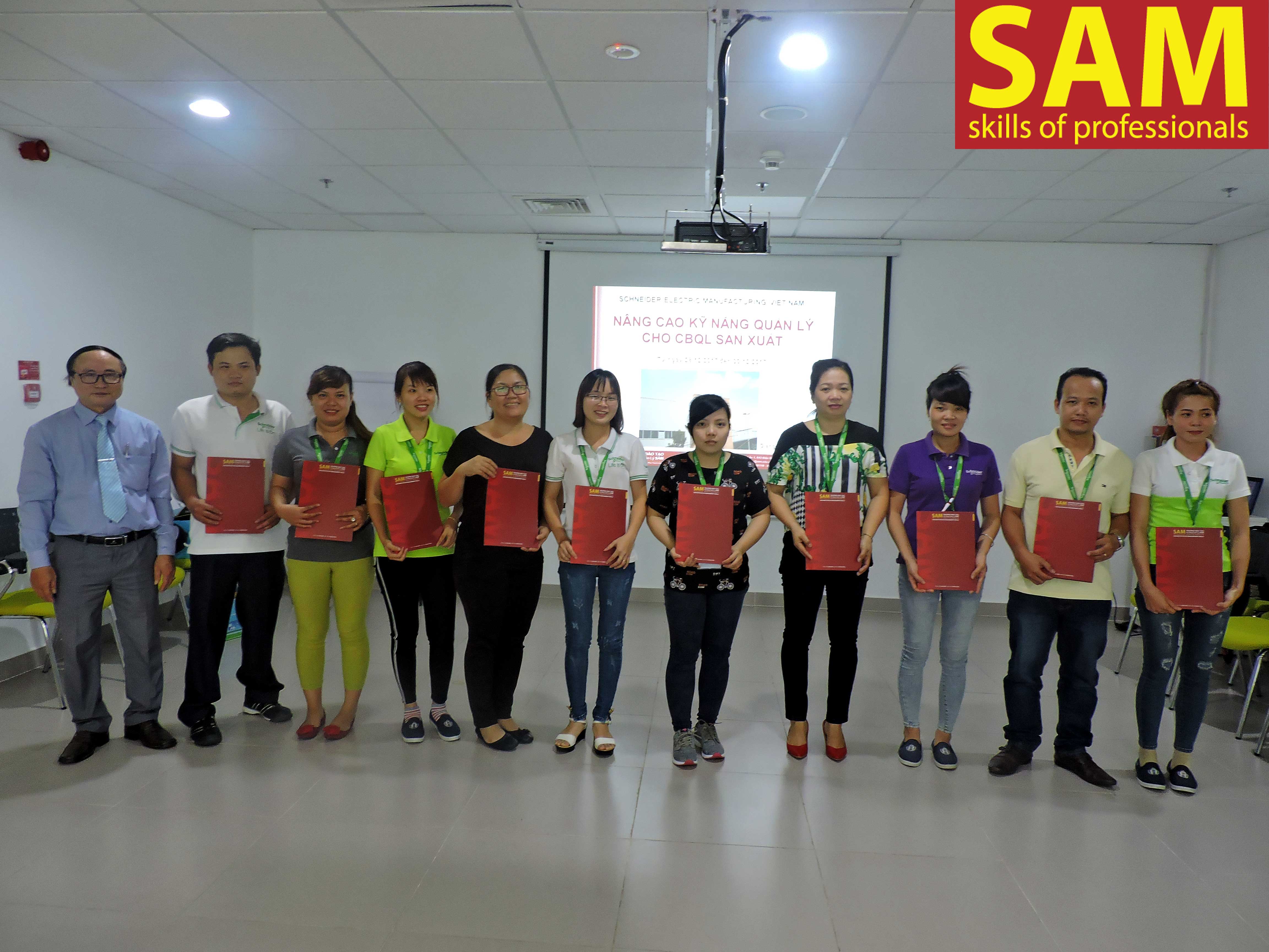 Chương trình đào tạo " Nâng Cao Kỹ Năng Quản Lý Khối Sản Xuất Trực Tiếp" tại công ty TNHH Sheider Electric Manufacturing Việt Nam Ngày 28,30/12/2017 - ảnh 6