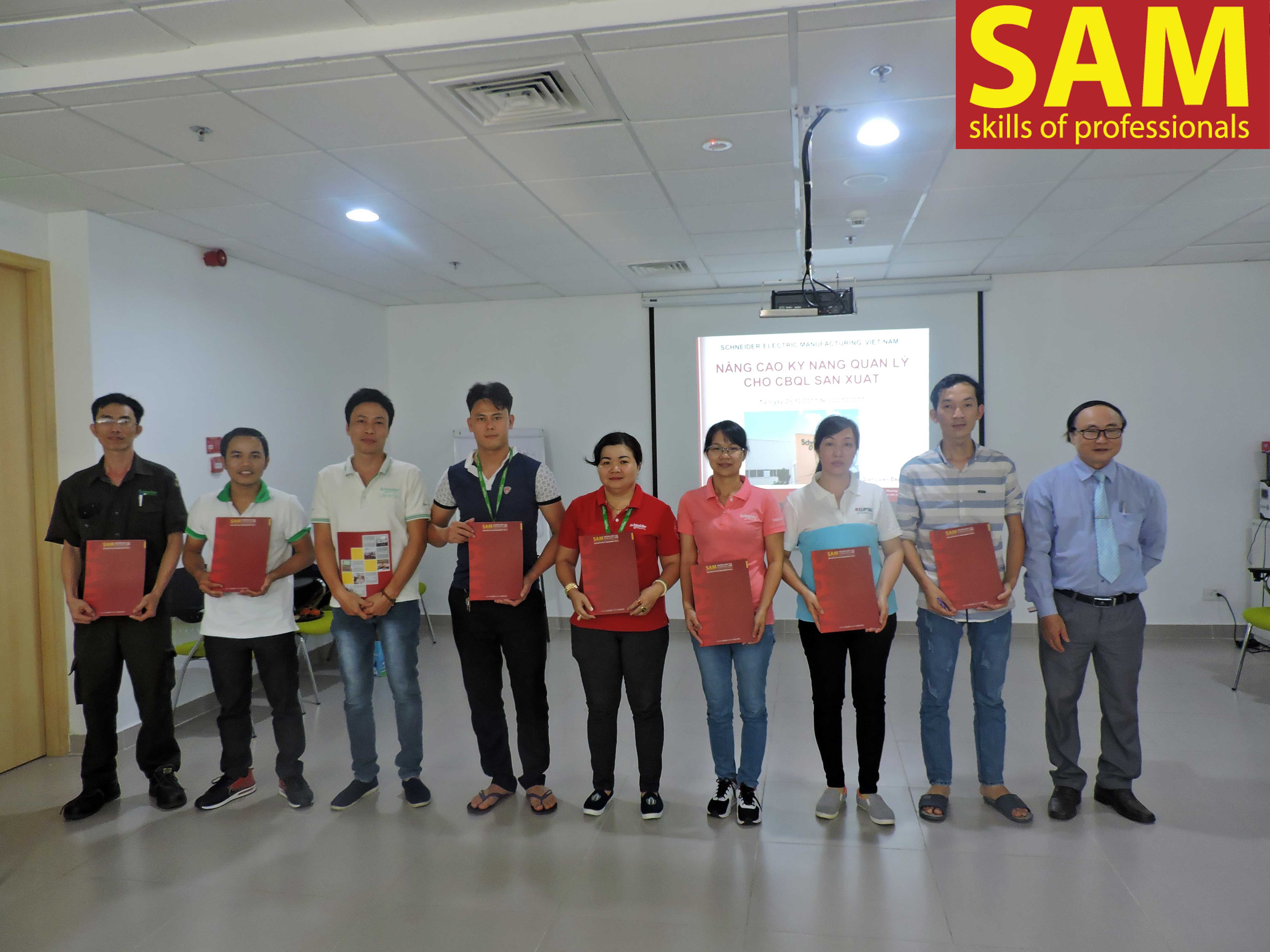 Chương trình đào tạo " Nâng Cao Kỹ Năng Quản Lý Khối Sản Xuất Trực Tiếp" tại công ty TNHH Sheider Electric Manufacturing Việt Nam Ngày 28,30/12/2017 - ảnh 2
