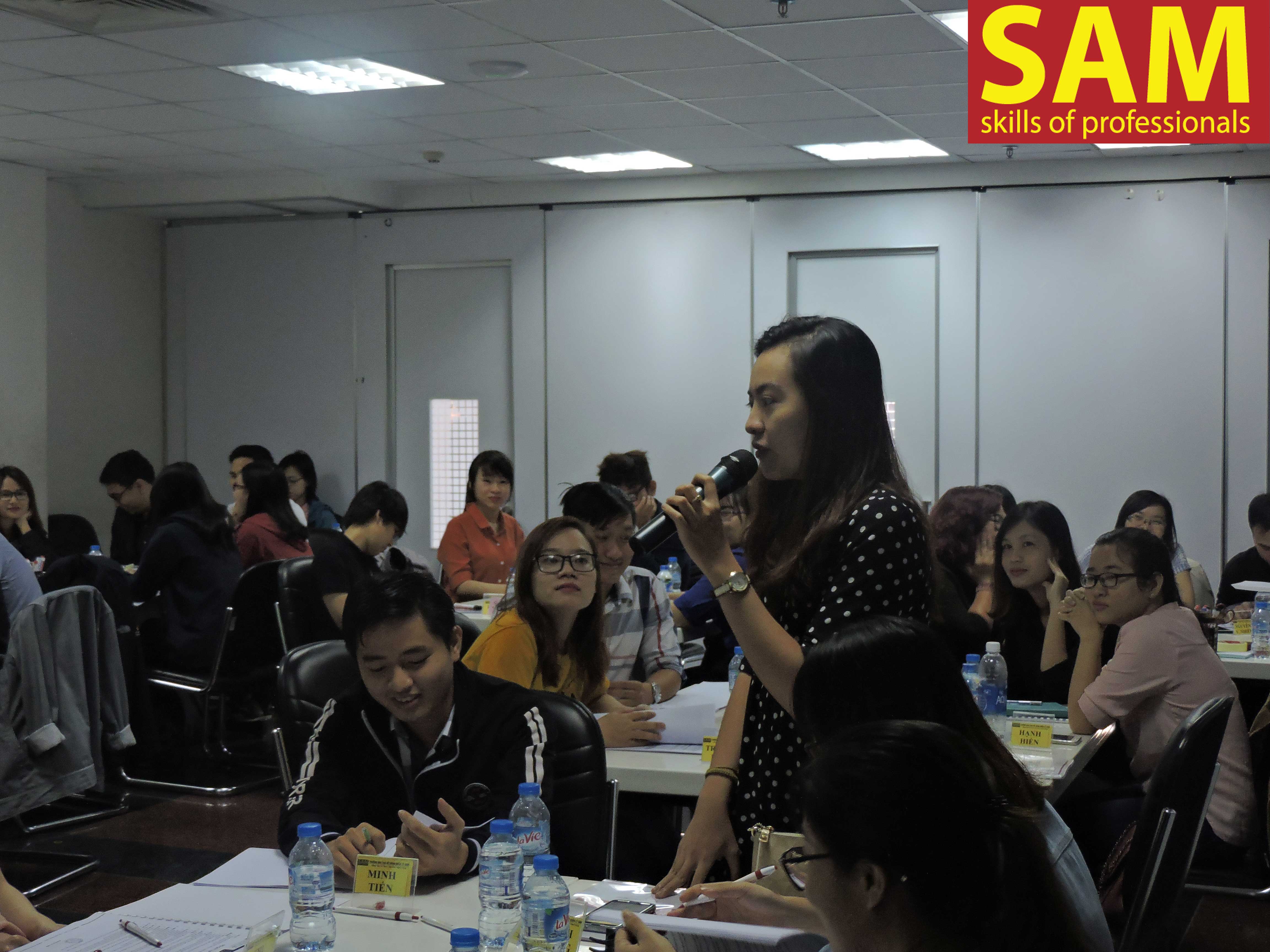 Khóa đào tạo “ Kỹ Năng Giao Tiếp Qua Điện Thoại” - Telesales Skills Tại Công Ty Tài Chính TNHH HD SAISON Ngày 26/12/2017 - ảnh 20