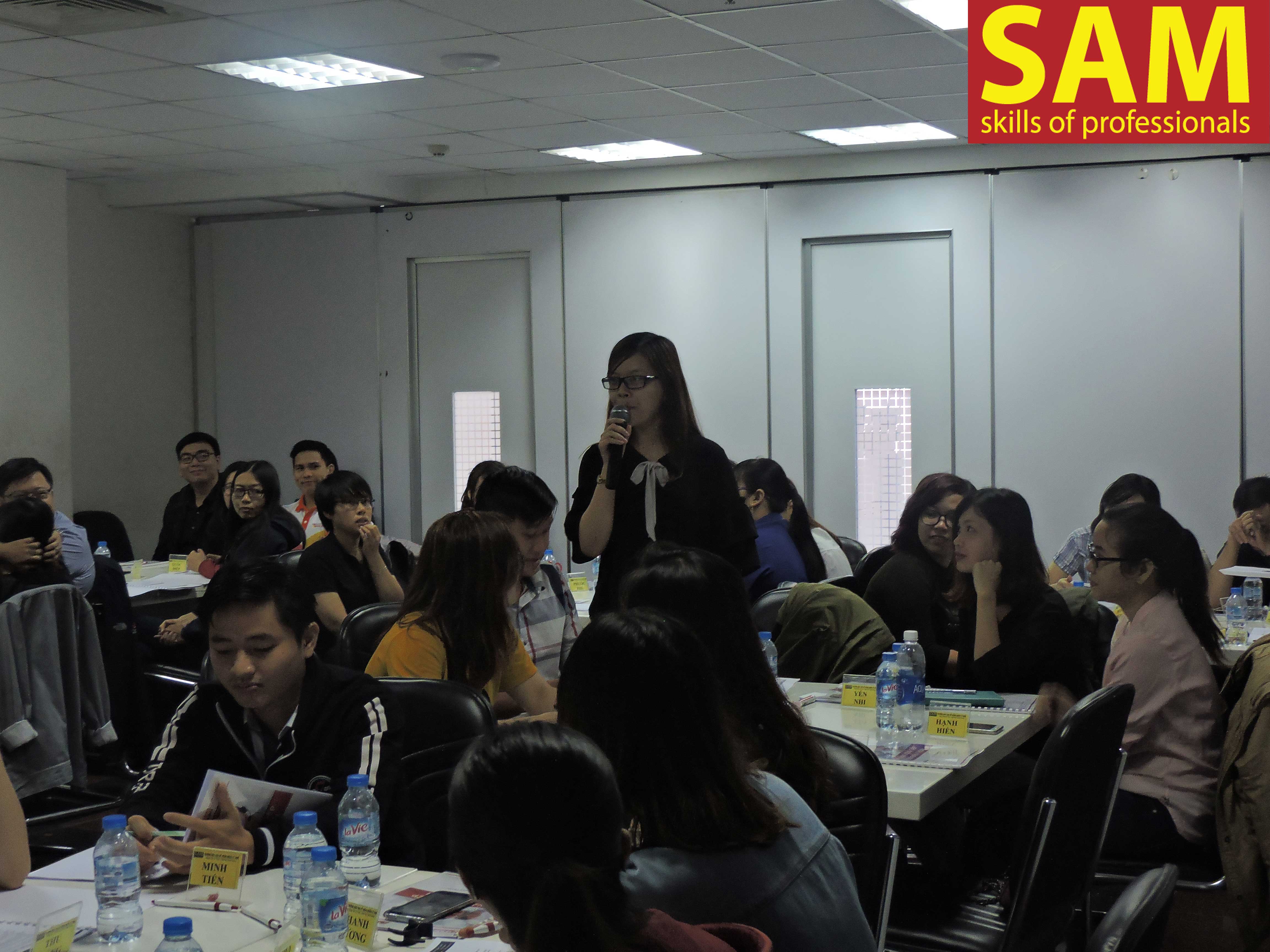 Khóa đào tạo “ Kỹ Năng Giao Tiếp Qua Điện Thoại” - Telesales Skills Tại Công Ty Tài Chính TNHH HD SAISON Ngày 26/12/2017 - ảnh 19