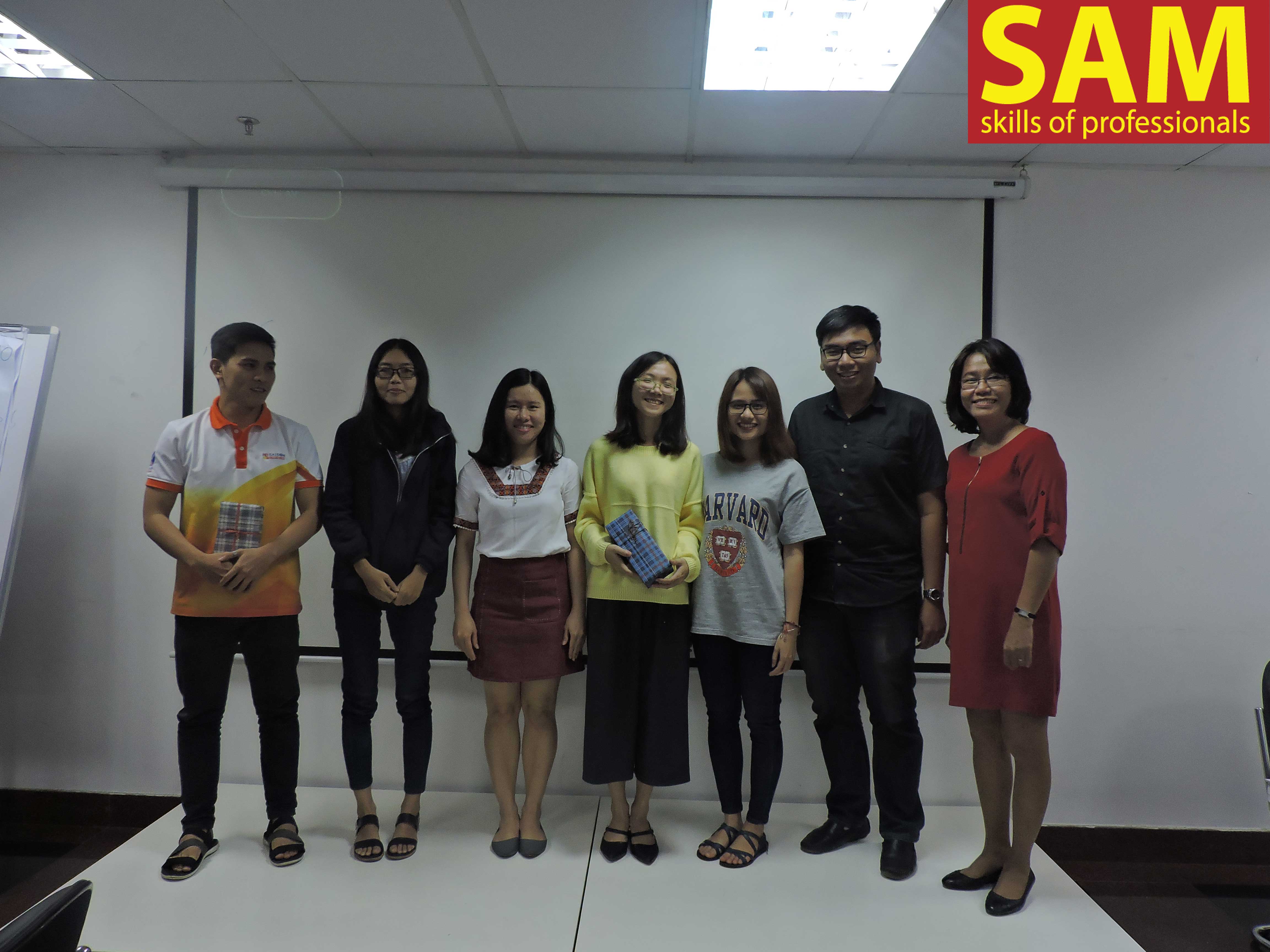 Khóa đào tạo “ Kỹ Năng Giao Tiếp Qua Điện Thoại” - Telesales Skills Tại Công Ty Tài Chính TNHH HD SAISON Ngày 26/12/2017 - ảnh 5
