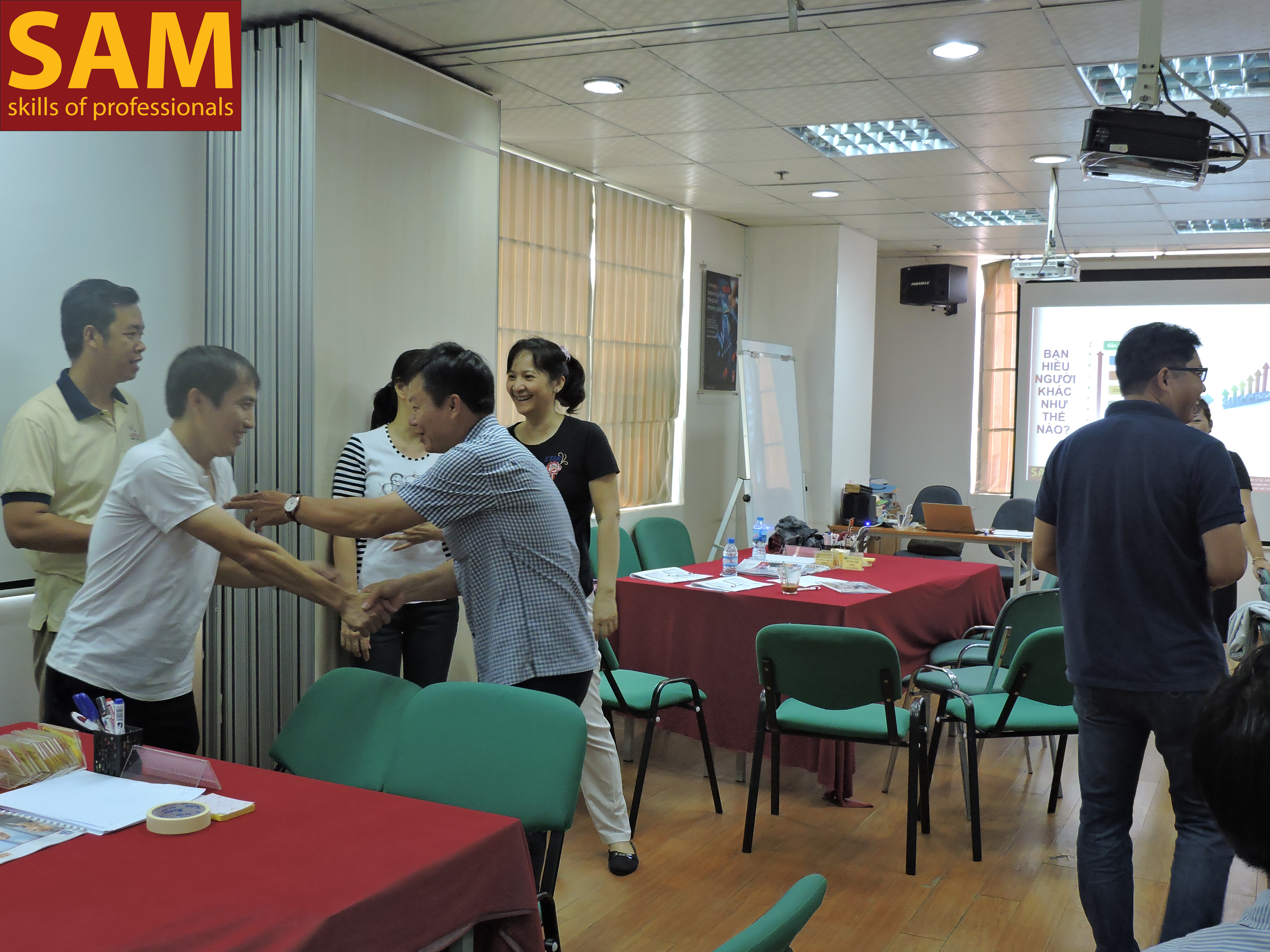 Chương trình đào tạo " Kỹ Năng Giao Tiếp" tại công ty Cổ Phần Dược Phẩm Trung Ương CODUPHA Ngày 24,25/3/2018 - ảnh 29