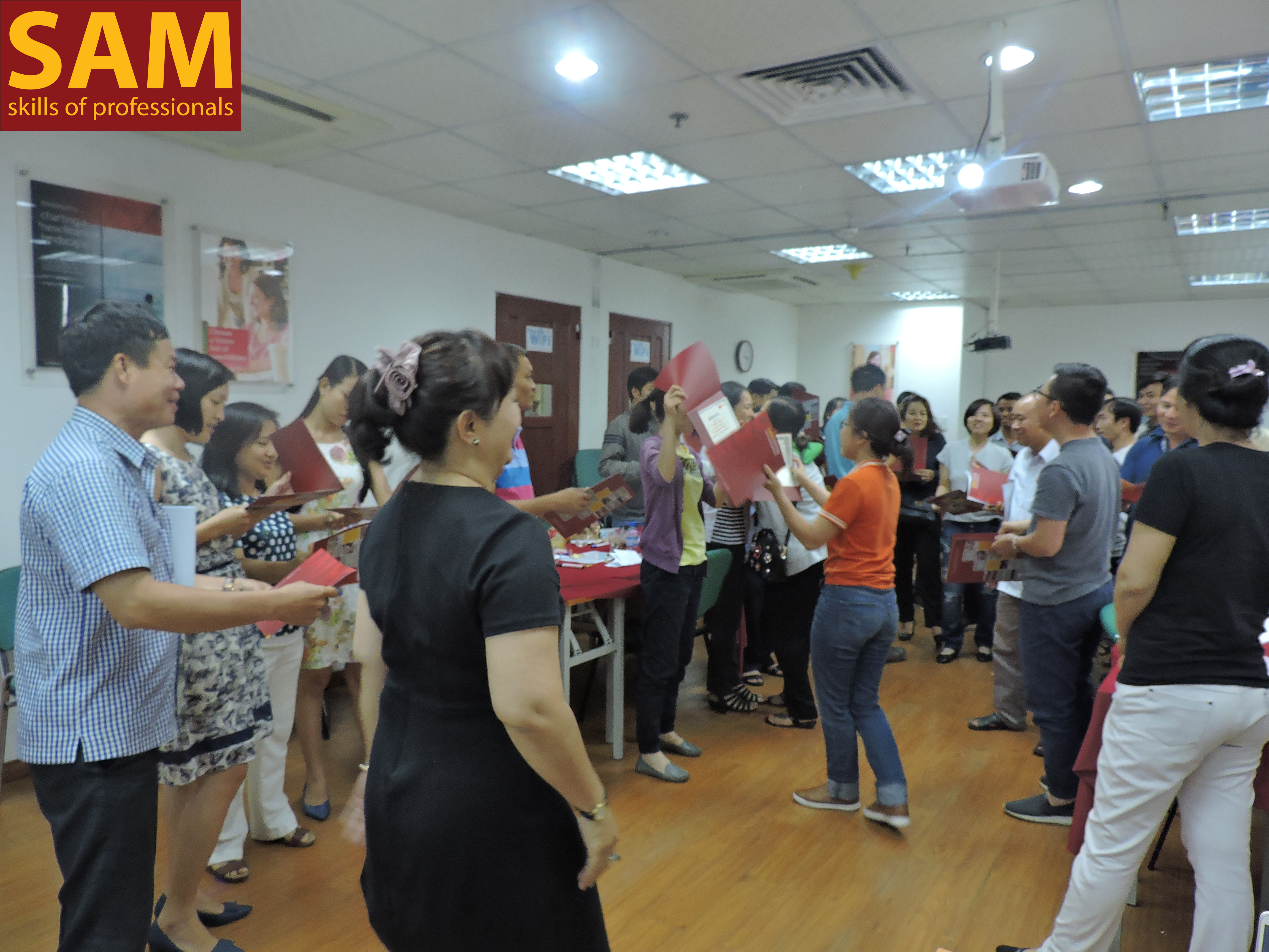 Chương trình đào tạo " Kỹ Năng Giao Tiếp" tại công ty Cổ Phần Dược Phẩm Trung Ương CODUPHA Ngày 24,25/3/2018 - ảnh 14