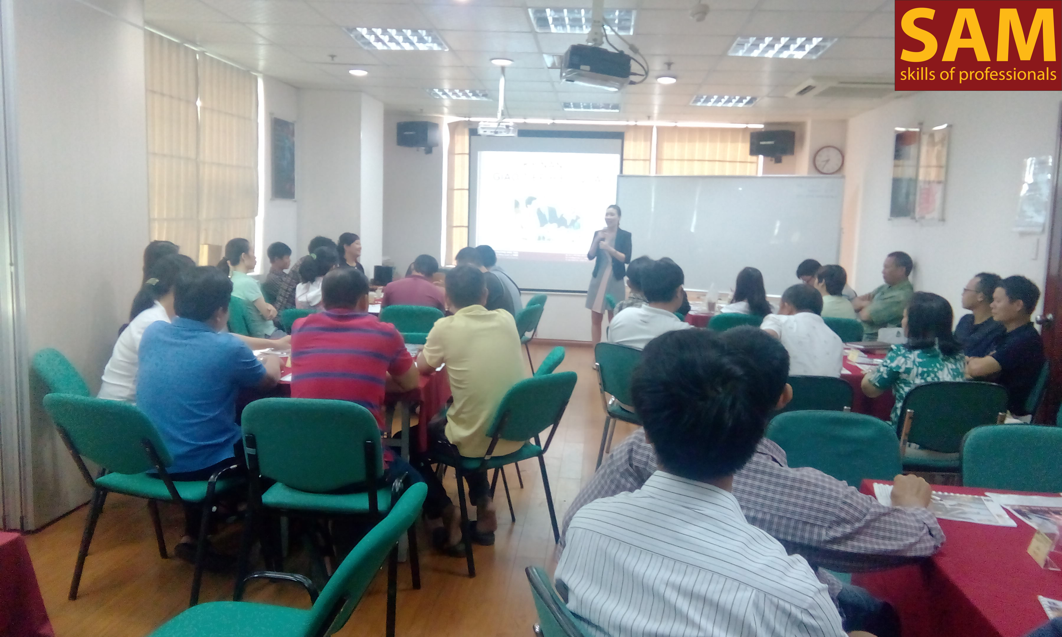 Chương trình đào tạo " Kỹ Năng Giao Tiếp" tại công ty Cổ Phần Dược Phẩm Trung Ương CODUPHA Ngày 24,25/3/2018 - ảnh 12
