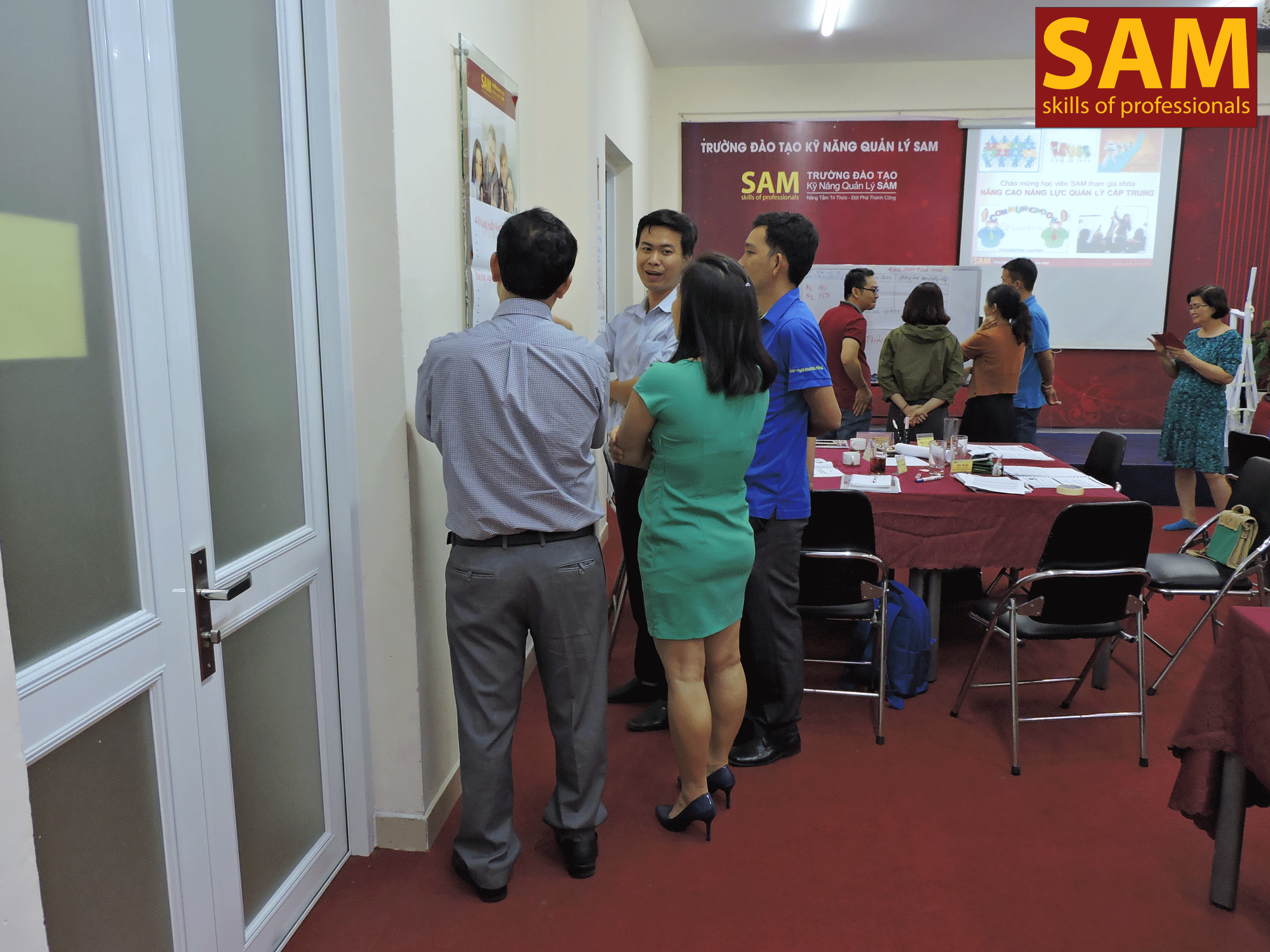 Khóa Đào Tạo “Nâng cao năng lực quản lý cấp trung – MMM” ngày 7,8,14,15/04/2018 - ảnh 5