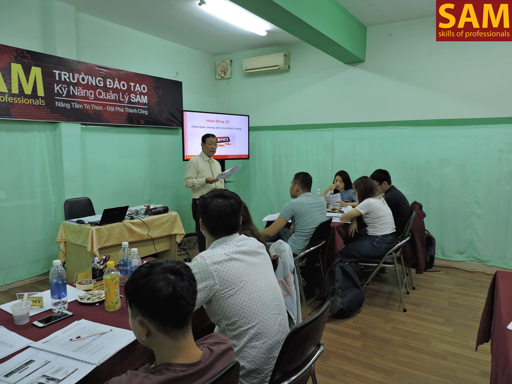 Chương trình đào tạo " Chăm Sóc Khách Hàng" Ngày 14,15/04/2018 - ảnh 41
