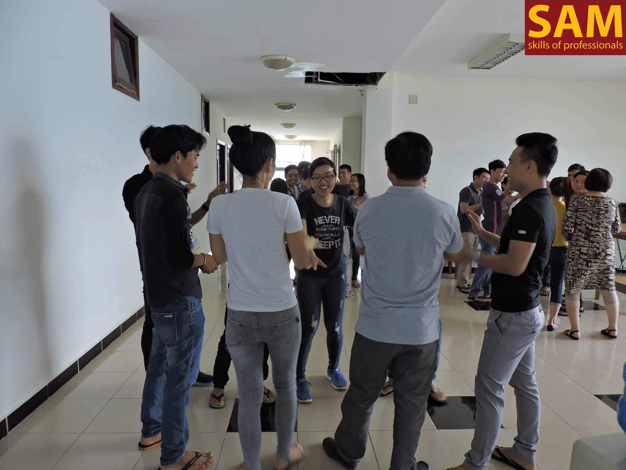 Chương Trình Đào Tạo "Kỹ Năng Lãnh Đạo" Tại Công Ty TNHH CN Dona Quế Bằng Ngày 8,15/4/2018 - ảnh 26