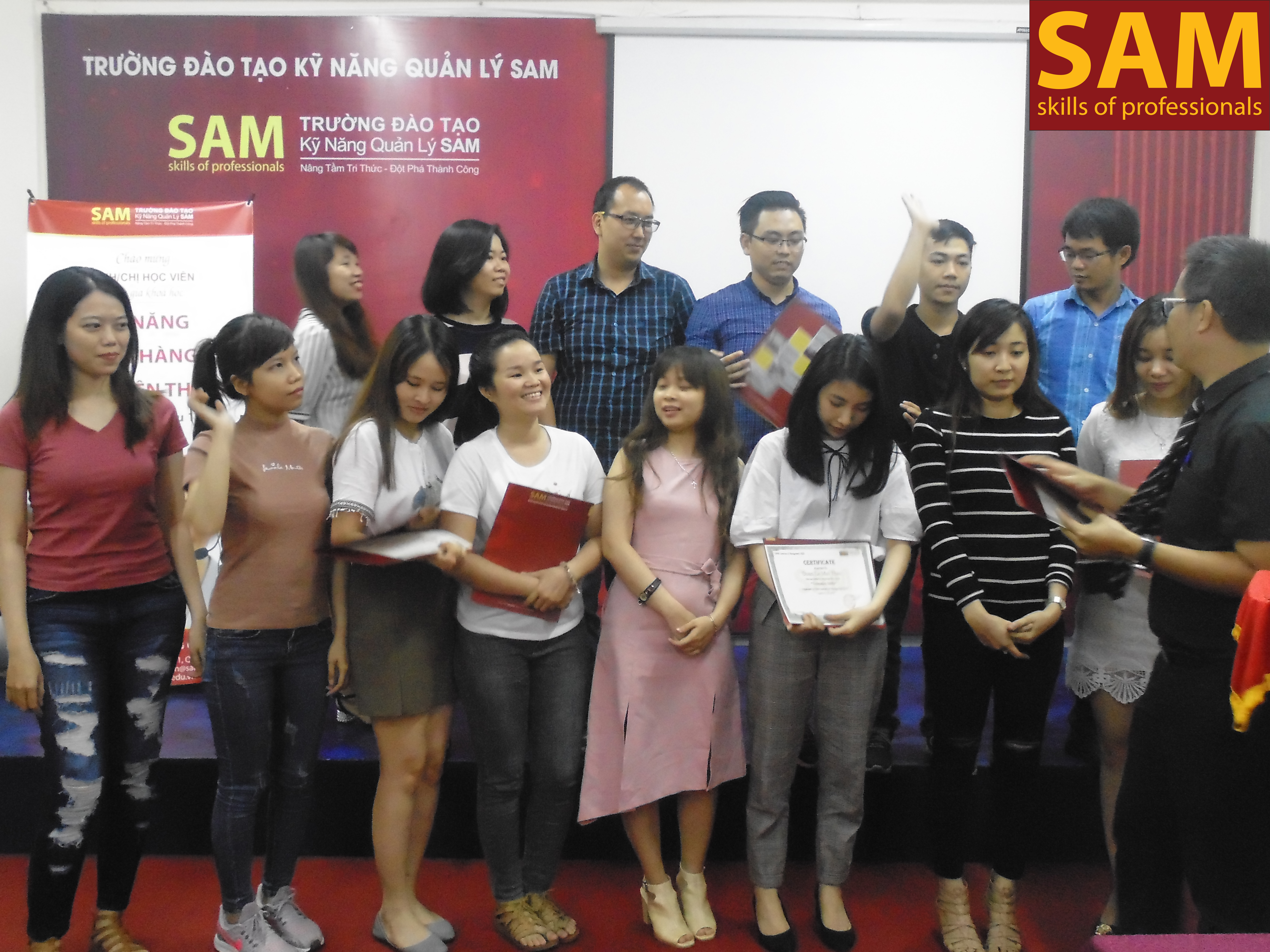 Khóa Đào Tạo " Kỹ Năng Bán Hàng Qua Điện Thoại " Ngày 21,22/4/2018 - ảnh 7