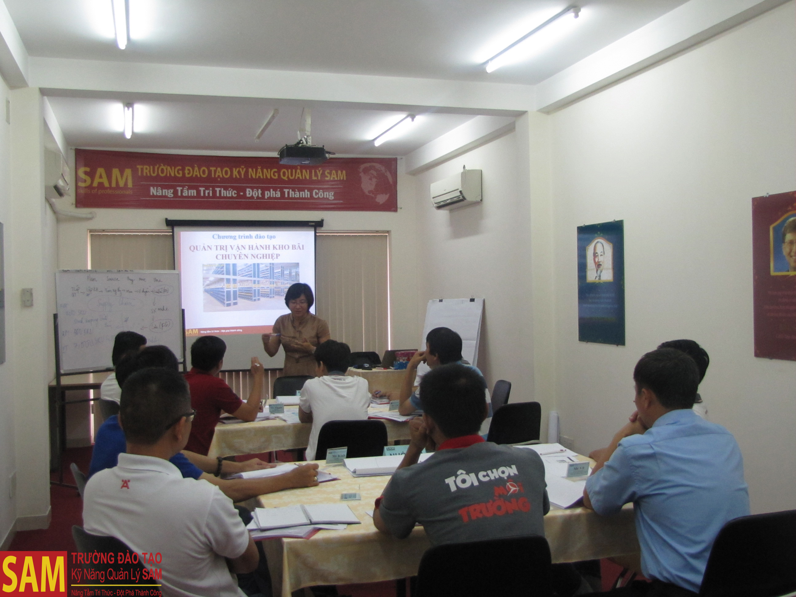 HÌNH ẢNH LỚP HỌC QUẢN TRỊ KHO BÃI CHUYÊN NGHIỆP - ảnh 23